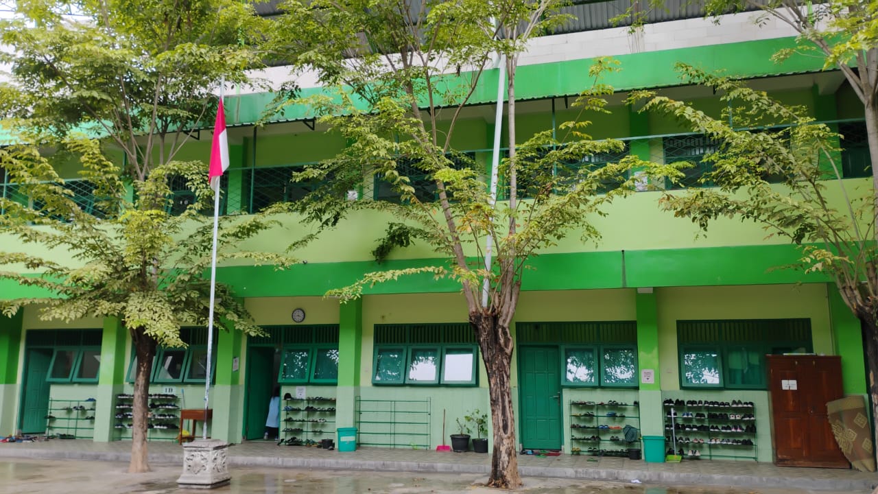 SDIP Al Madinah Kartasura